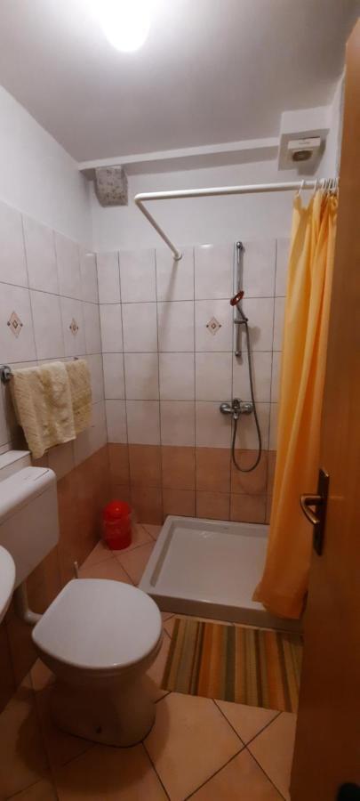 Apartment Lucija Cres Luaran gambar